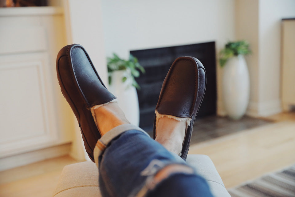 UGG Men's Ascot Leather SLIPPERS UGG AUSTRALIA