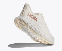 Load image into Gallery viewer, Hoka Women&#39;s Arahi 7 SHOES HOKA
