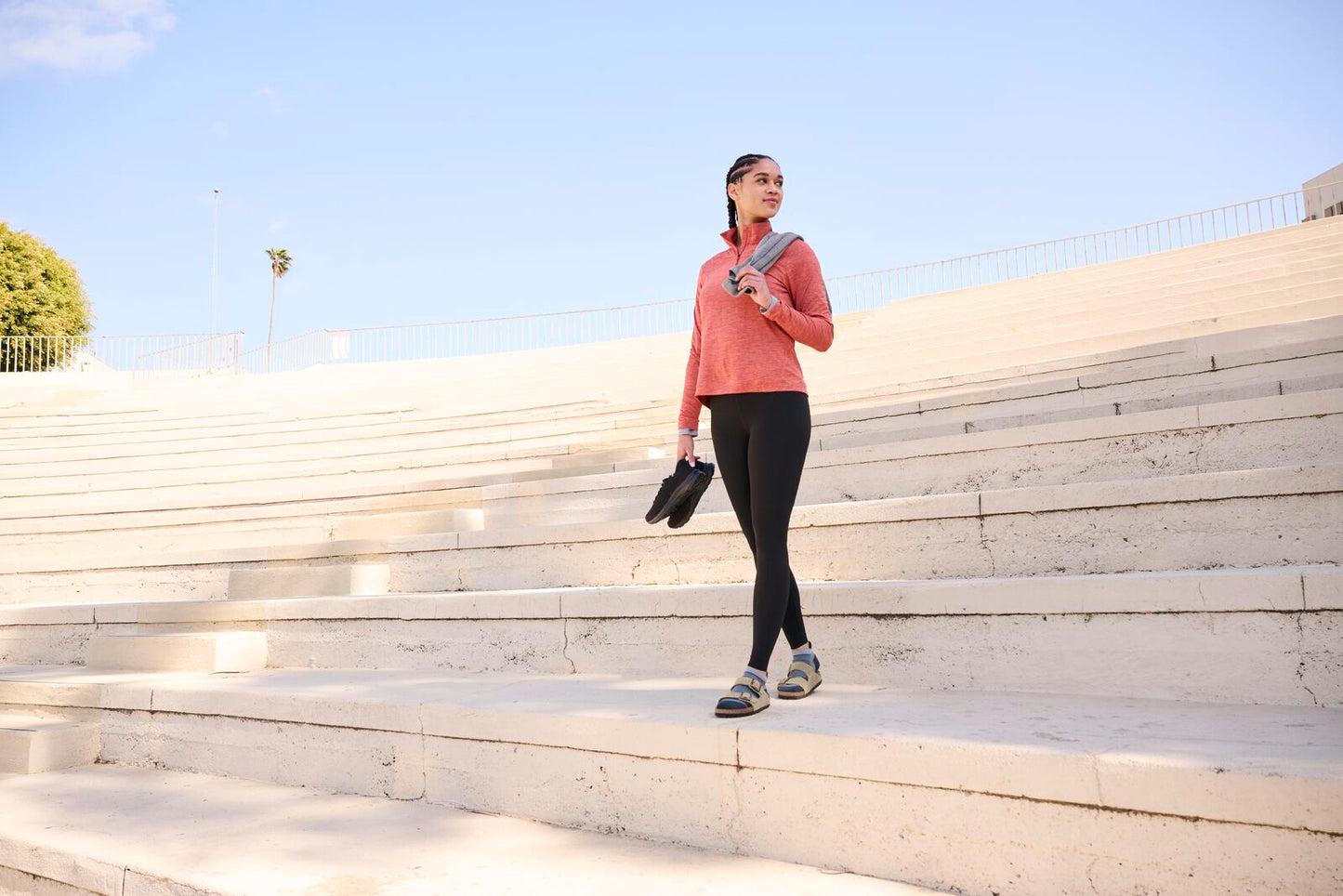 Unisex Arizona Taupe Suede Classic Footbed SHOES BIRKENSTOCK