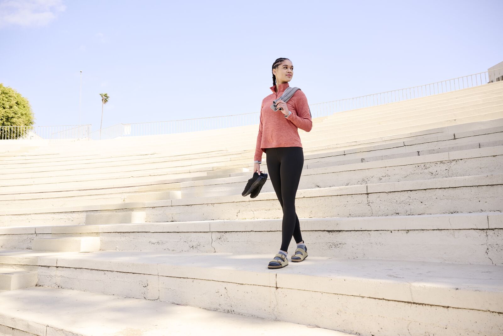 Unisex Arizona Taupe Suede Classic Footbed SHOES BIRKENSTOCK