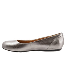 Load image into Gallery viewer, Softwalk Sonoma Ballet Flat Platinum SHOES SOFTWALK
