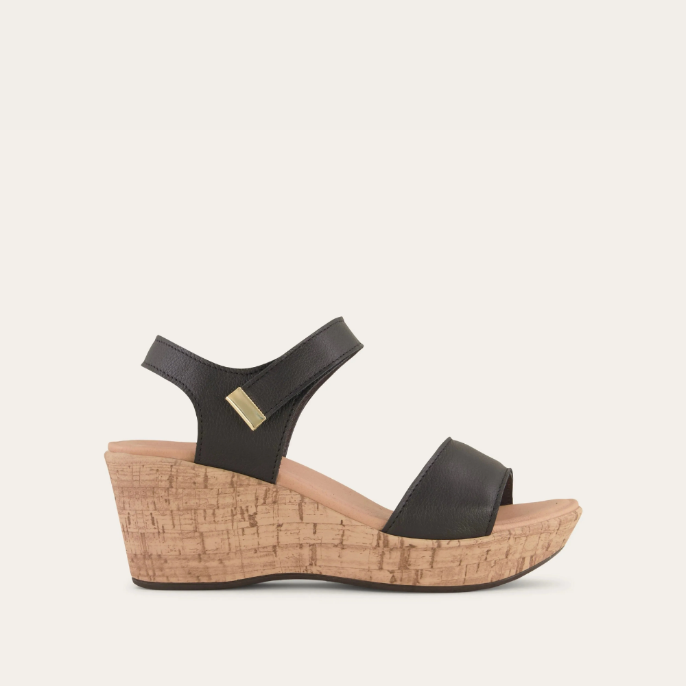 Naot Summer Wedge SHOES NAOT 36 Black