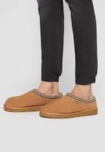 Load image into Gallery viewer, UGG Tasman Chestnut - Currently Available IN-STORE ONLY :: Call or come by! SLIPPERS UGG AUSTRALIA   
