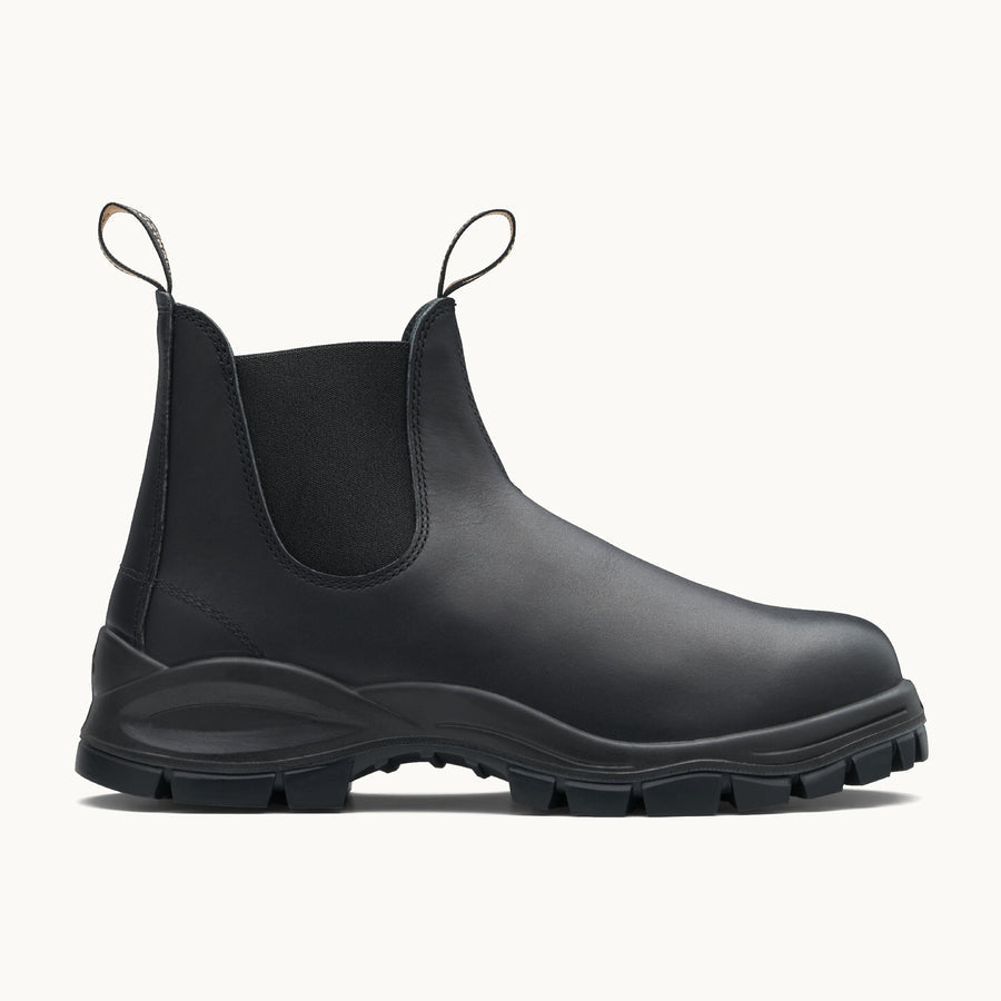 Unisex 2240 Lug SHOES BLUNDSTONE 4 (W 7) Black