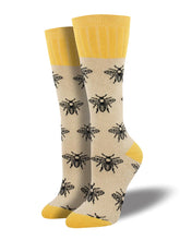 Load image into Gallery viewer, Socksmith Women&#39;s Bee Socks SOCKSMITH Oatmeal  
