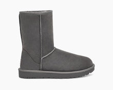 Load image into Gallery viewer, UGG Women&#39;s Classic Short II SHOES UGG AUSTRALIA 10 Grey 

